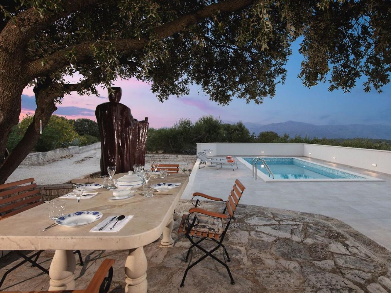 Villa Dubrava Tranquil Retreat Nestled In An Olive Grove For Serene Escapes Pucisca Exterior photo